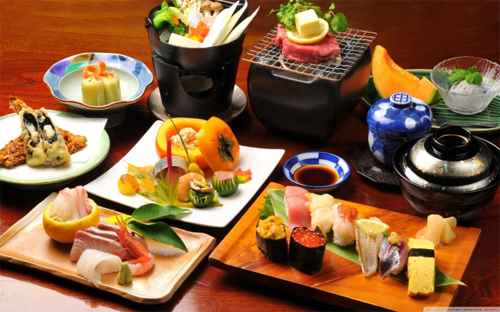 Sushi và sashimi của người Nhật không thể thiếu nguyên liệu cá biển.